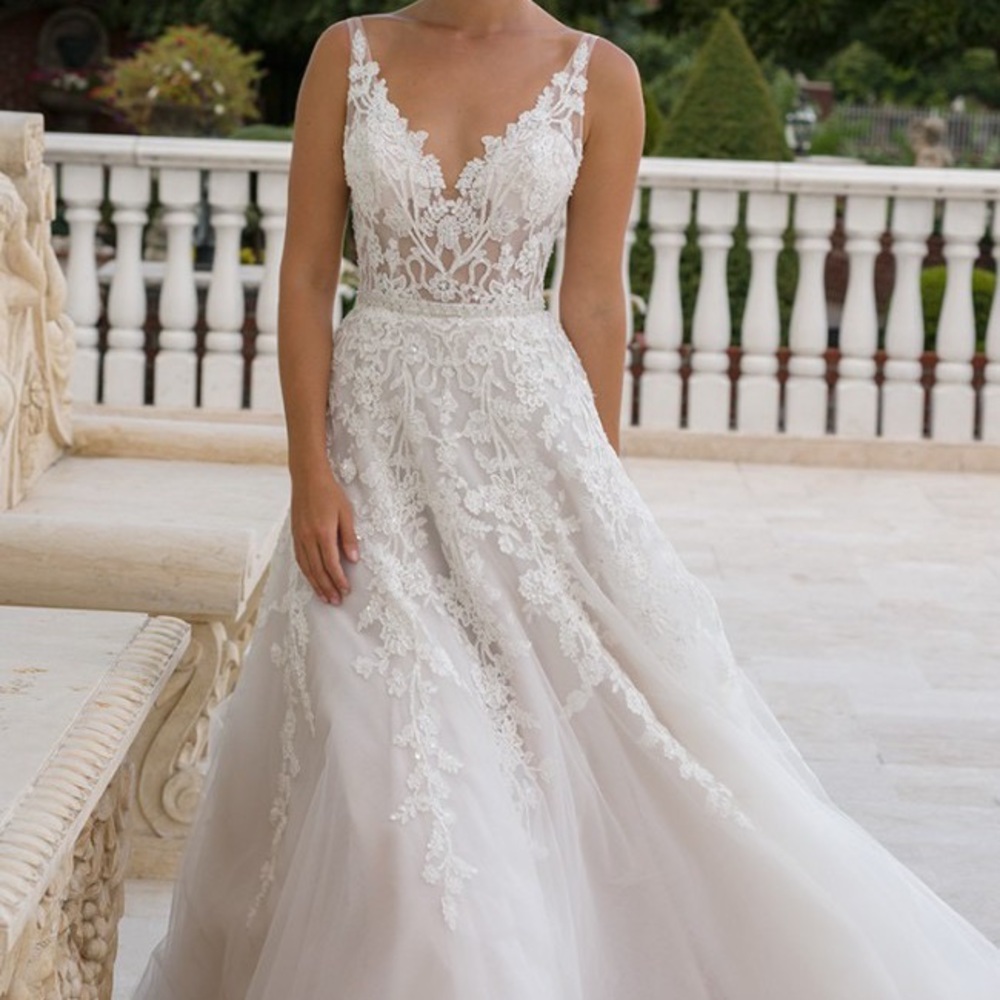 Eve of Milady 1556, Wedding Gowns - Bridal Reflections